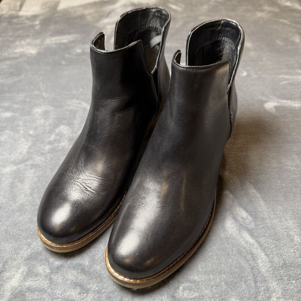 Cole Haan Women's Grand Zero Signature Leather Booties Black Leather Size 5B